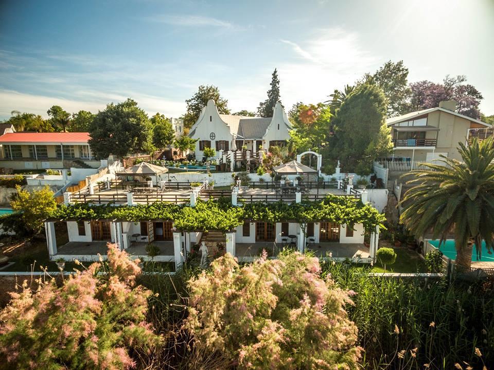 Terra Bianca Hotel Oudtshoorn Exterior photo